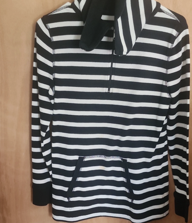 Striped 1/4 Zip Collared Sweatshirt
