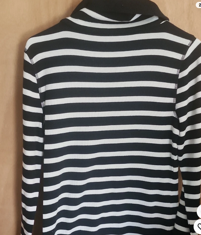Striped 1/4 Zip Collared Sweatshirt