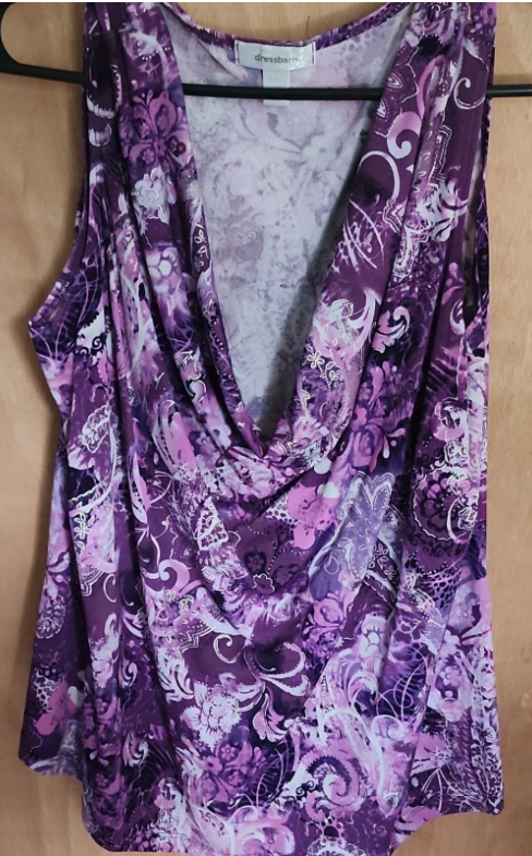 Dressbarn  Neck Sleeveless Tank Top